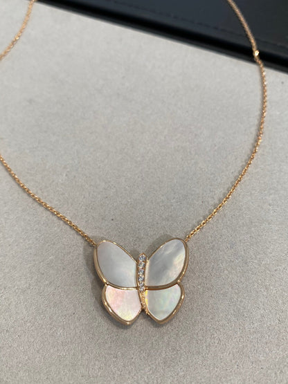 [ELAN LUXE]BUTTERFLY GOLD MOP DIAMOND NECKLACE