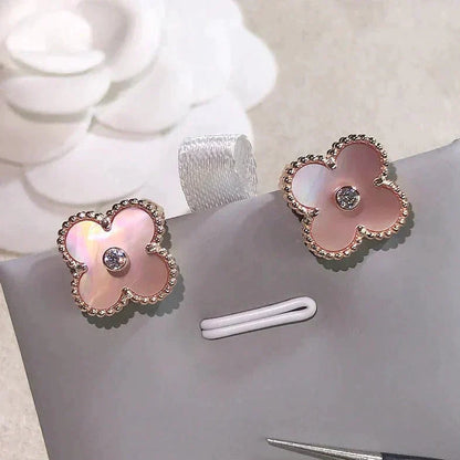 [ELAN LUXE]CLOVER MEDIUM 1 MOTIFS  PINK MOP DIAMOND EARRINGS