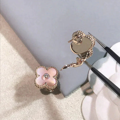 [ELAN LUXE]CLOVER MEDIUM 1 MOTIFS  PINK MOP DIAMOND EARRINGS