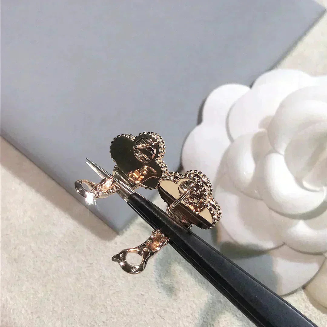 [ELAN LUXE]CLOVER MEDIUM 1 MOTIFS  PINK MOP DIAMOND EARRINGS