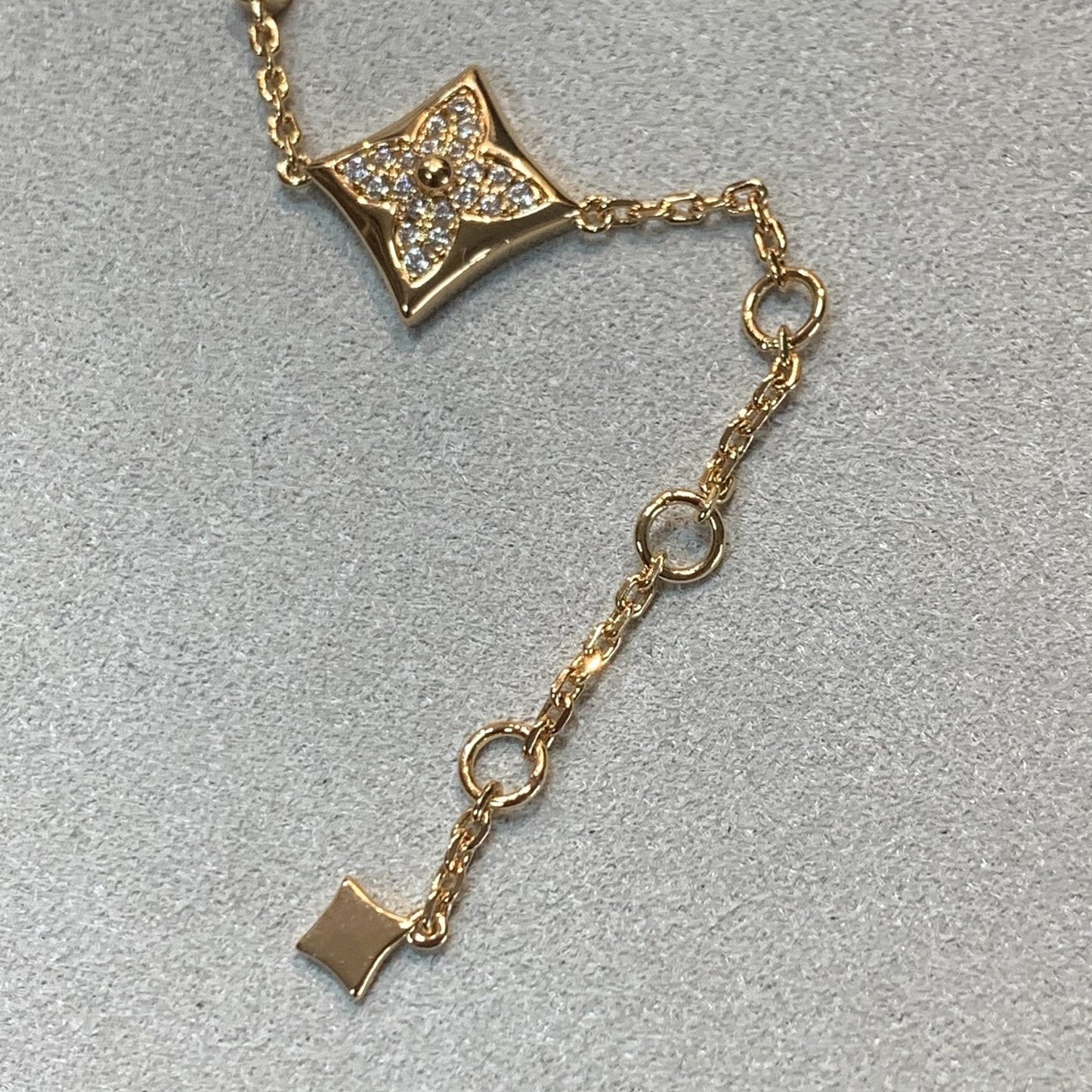 [ELAN LUXE]STAR AND SUN 4 MOTIFS GOLD DIAMONDS BRACELET