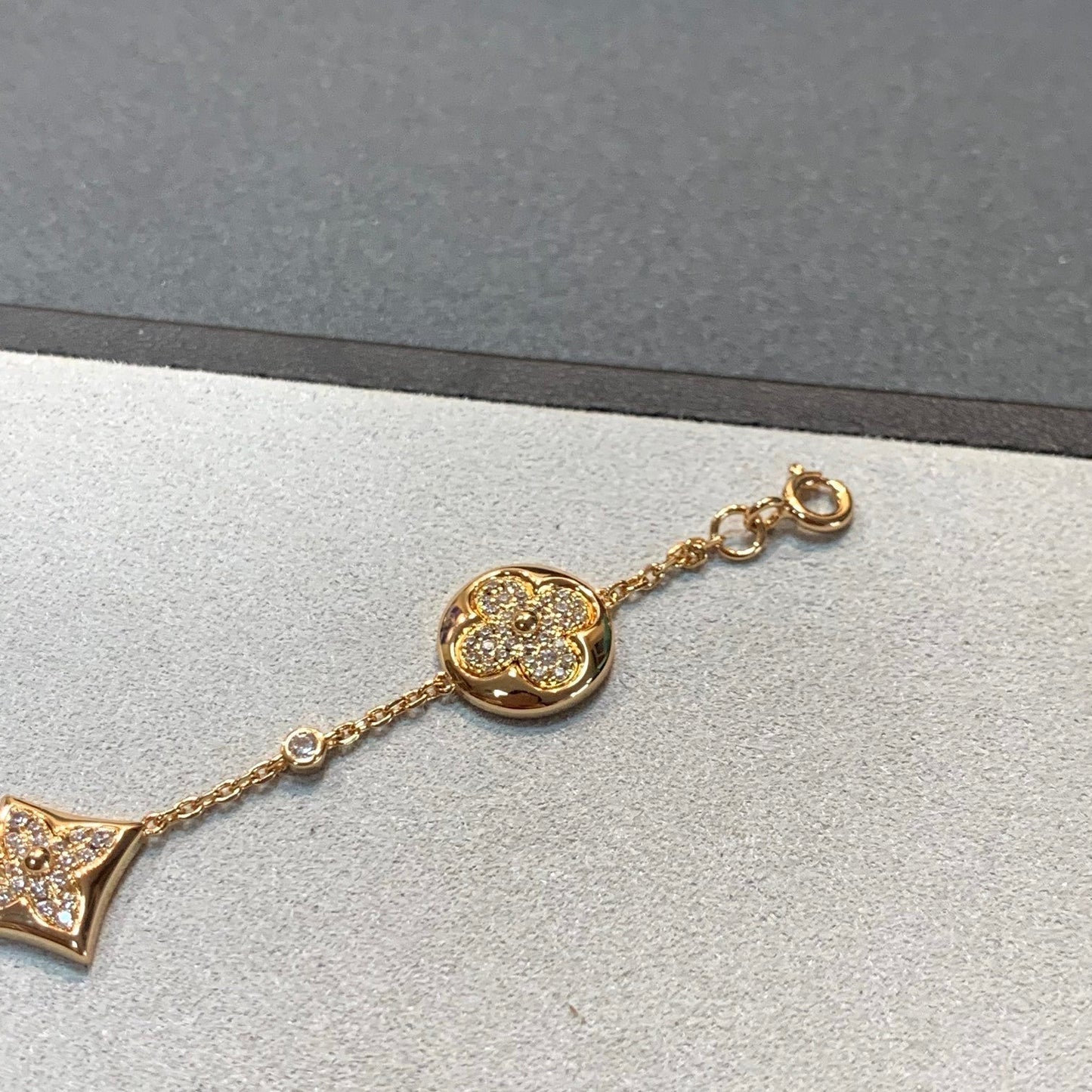 [ELAN LUXE]STAR AND SUN 4 MOTIFS GOLD DIAMONDS BRACELET