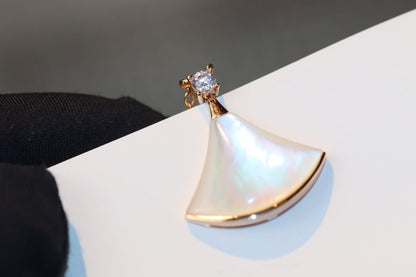 [ELAN LUXE]DREAM NECKLACE WHITE MOP PINK GOLD 1 DIAMOND