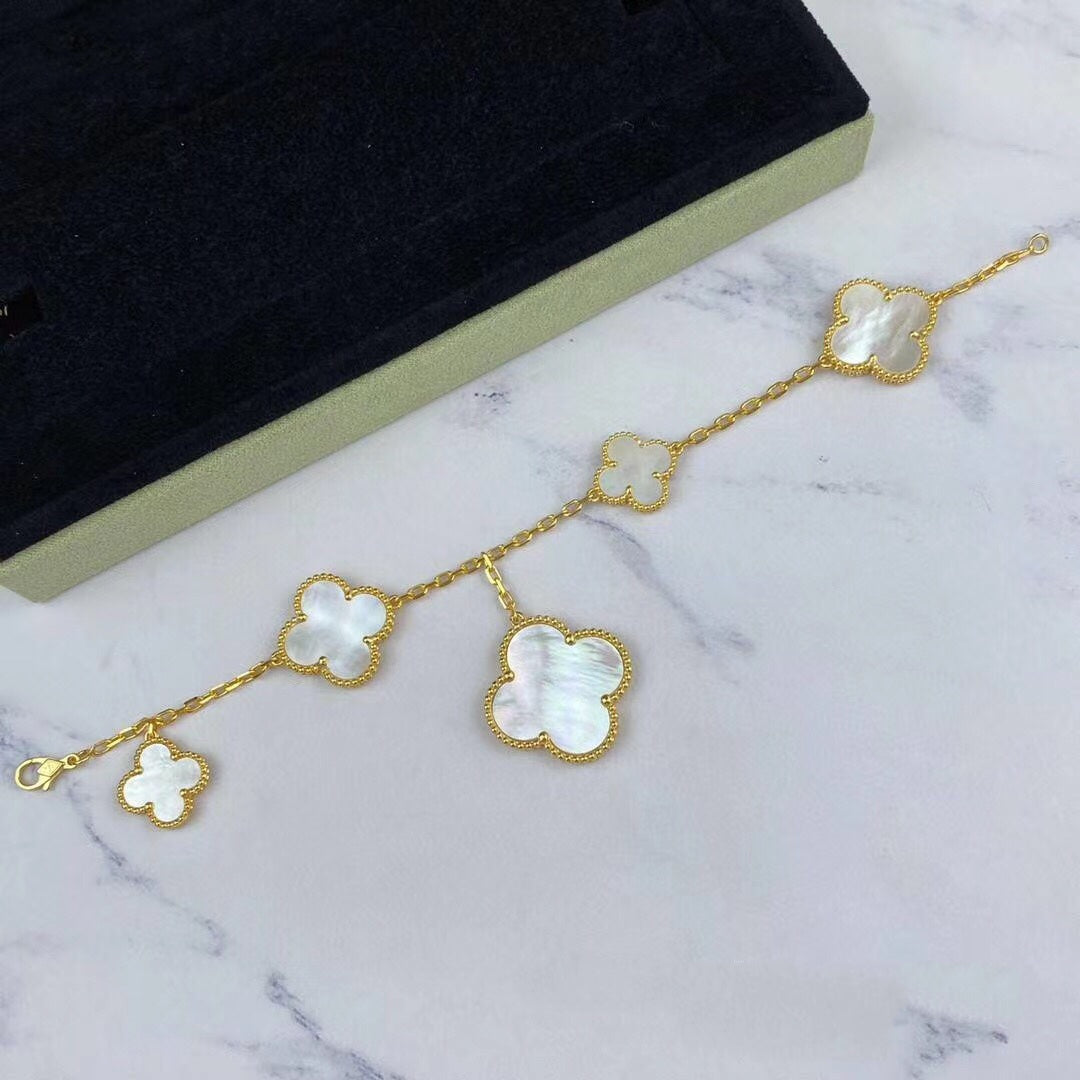 [ELAN LUXE]MAGIC CLOVER MOP GOLD BRACELET 5 MOTIFS