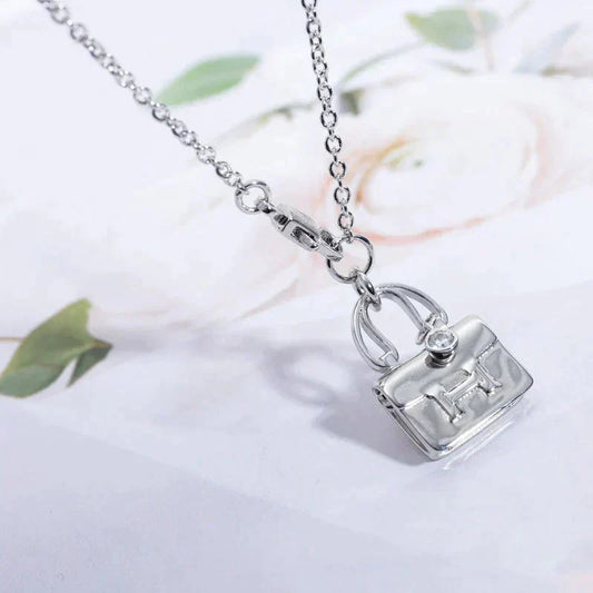 [ELAN LUXE]AMULETTE PEDANT SILVER NECKLACE