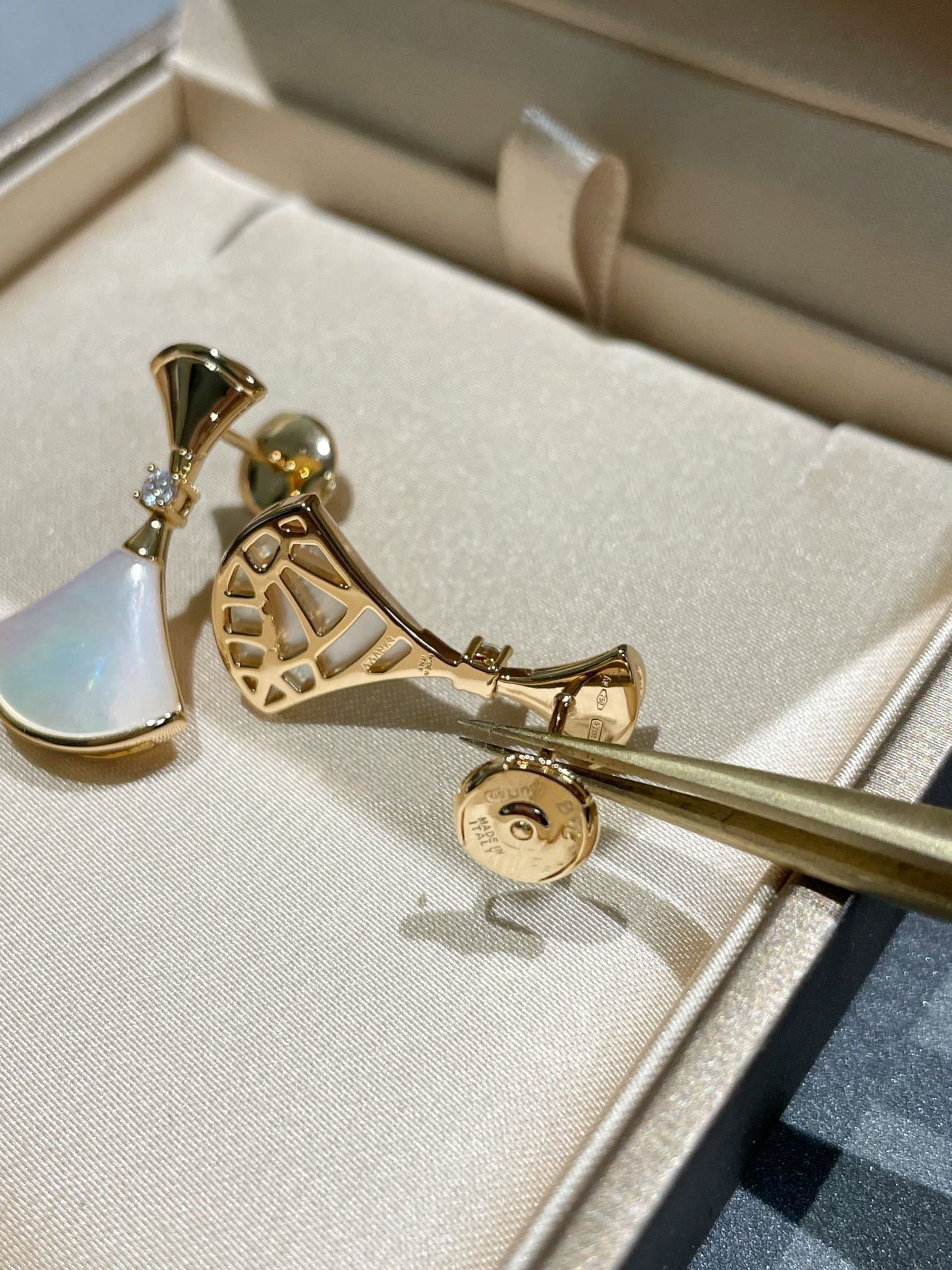 [ELAN LUXE]DREAM MOP 1 DIAMOND EARRINGS