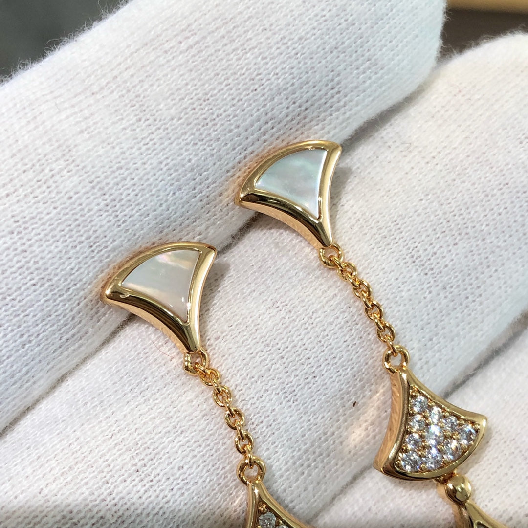 [ELAN LUXE]DREAM EARRINGS 3 MOTIFS DIAMOND MOP PINK GOLD
