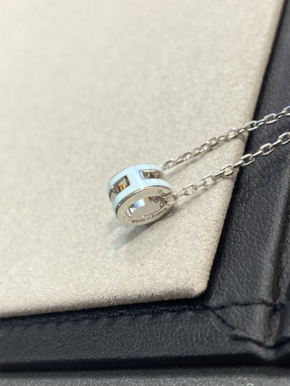 [ELAN LUXE]POP H LIGHT BLUE NECKLACE