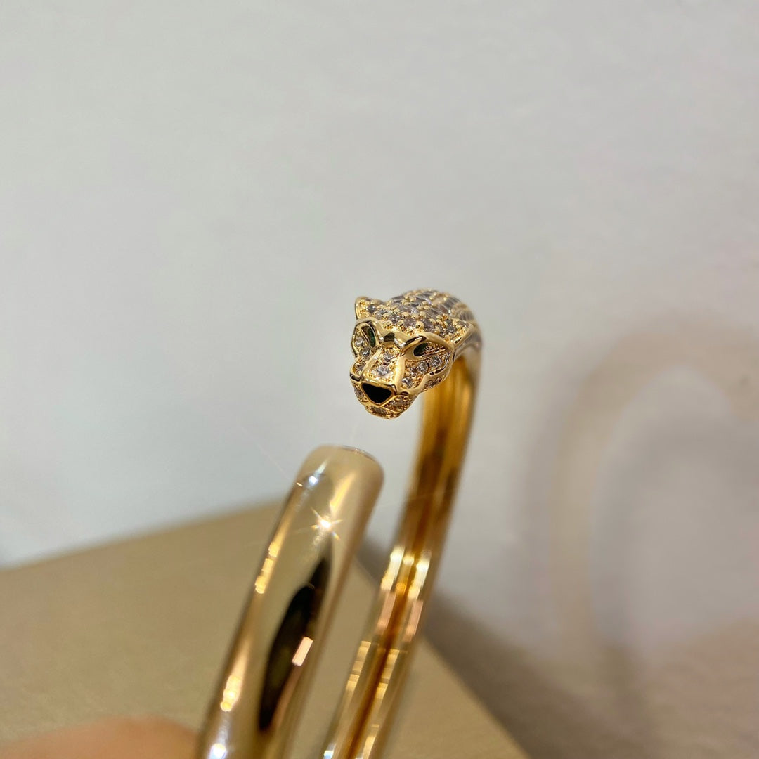 [ELAN LUXE]PANTHERE GOLD DIAMOND OPEN BRACELET
