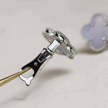 [ELAN LUXE]CLOVER MEDIUM 1 MOTIFS  WHITE MOP EARRINGS SILVER