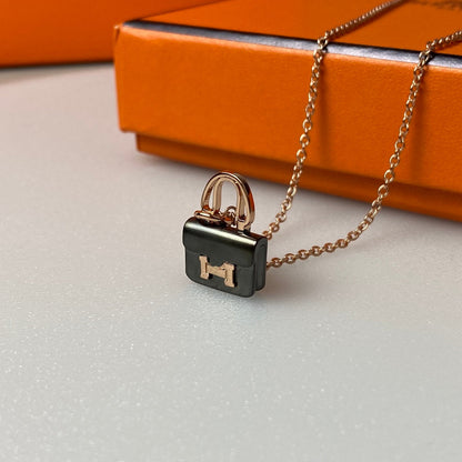 [ELAN LUXE]CONSTANCE BLACK PEDANT PINK GOLD NECKLACE
