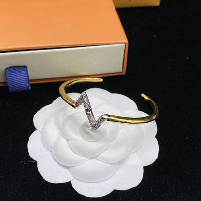 [ELAN LUXE]VOLTE UPSITE DOWN DIAMOND GOLD OPEN BRACELET