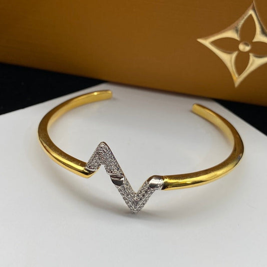 [ELAN LUXE]VOLTE UPSITE DOWN DIAMOND GOLD OPEN BRACELET