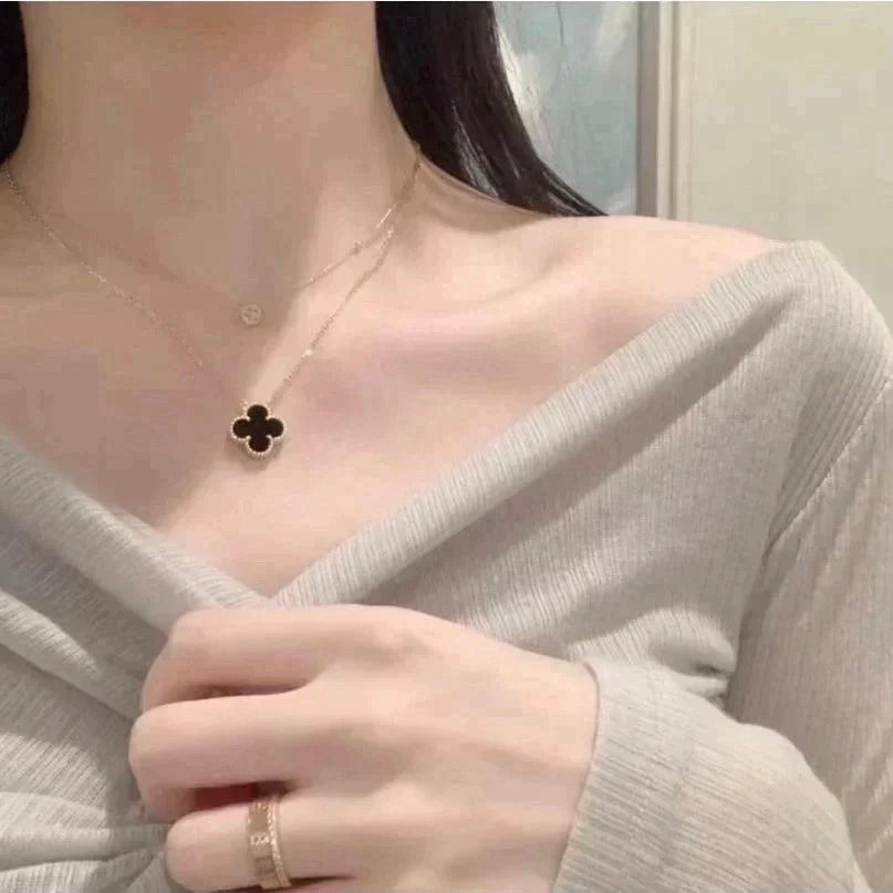 [ELAN LUXE]CLOVER 15MM BLACK ONYX SINGLE FLOWER NECKLACE