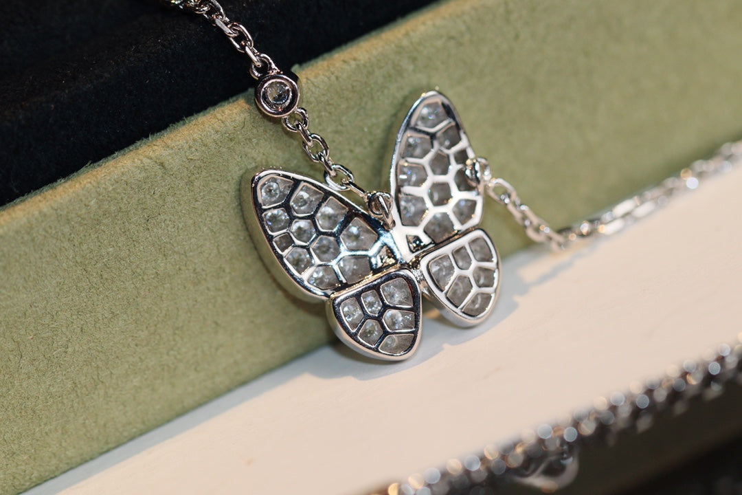 [ELAN LUXE]BUTTERFLY DIAMOND NECKLACE