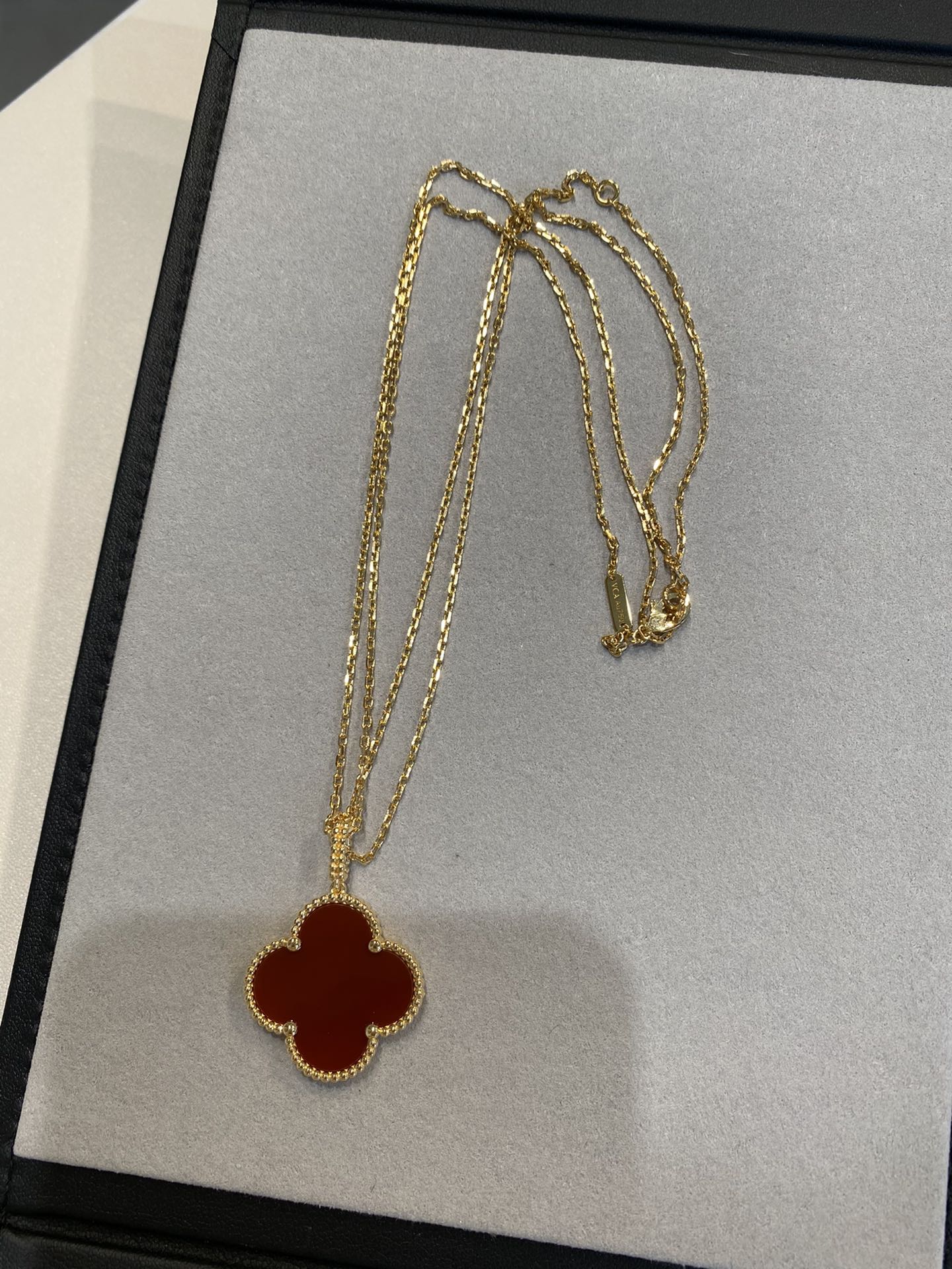 [ELAN LUXE]CLOVER 25MM NECKLACE GOLD CARNELIAN