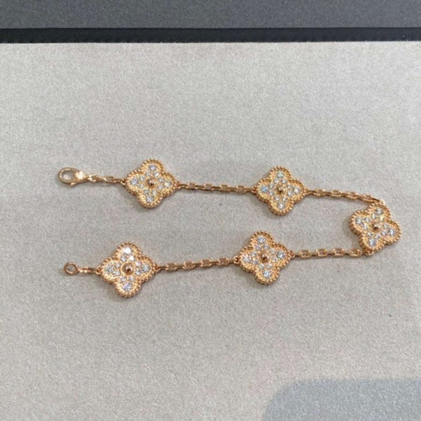 [ELAN LUXE]CLOVER 5 MOTIFS  FULL DIAMOND BRACELET