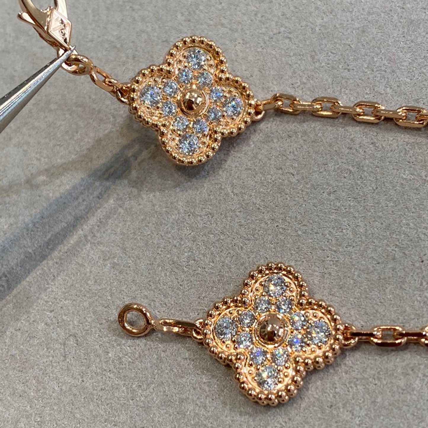 [ELAN LUXE]CLOVER 5 MOTIFS  FULL DIAMOND BRACELET