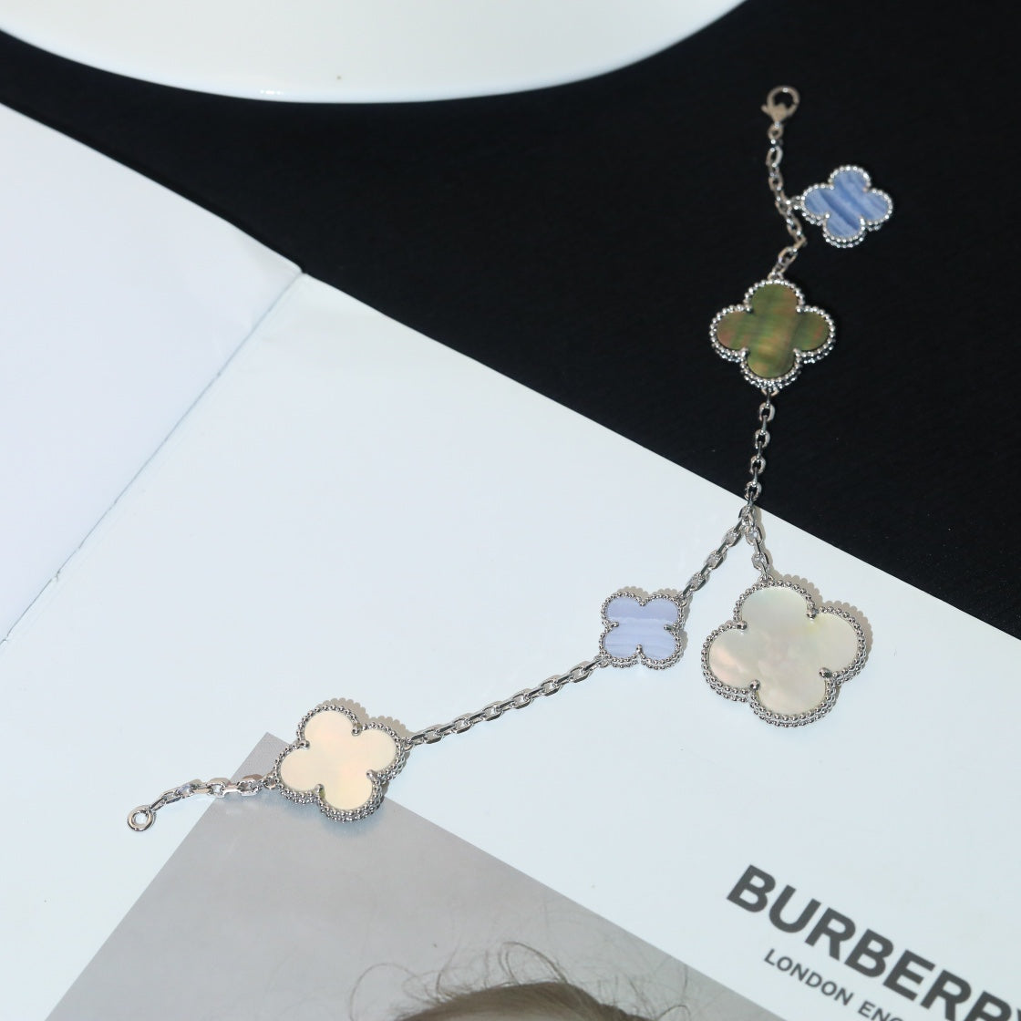 [ELAN LUXE]CLOVER BRACELET 5 MOTIFS MOP CHALCEDONY SILVER
