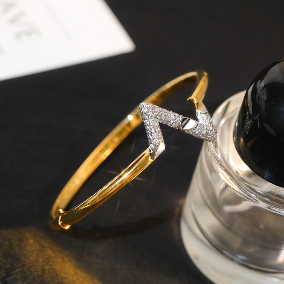 [ELAN LUXE]VOLTE UPSITE DOWN GOLD DIAMOND BRACELET