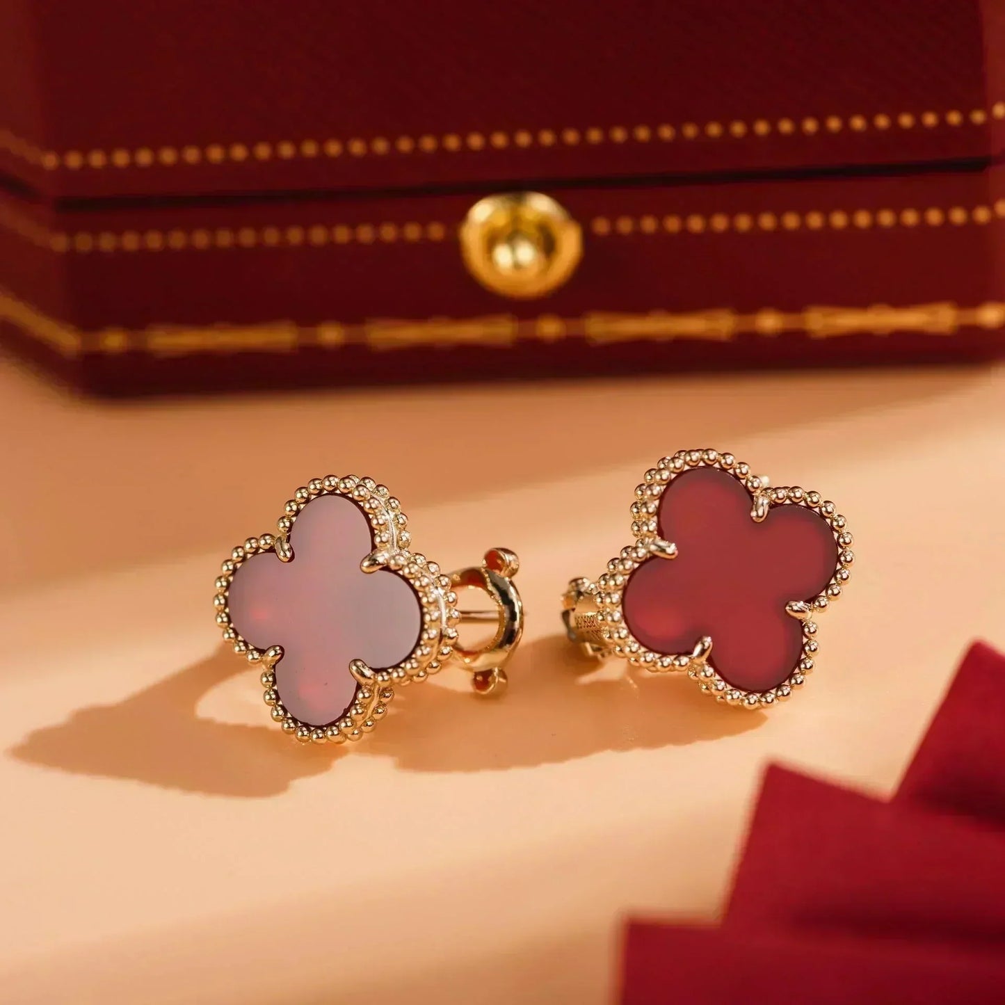 [ELAN LUXE]CLOVER MEDIUM 1 MOTIFS CARNELIAN  EARRINGS