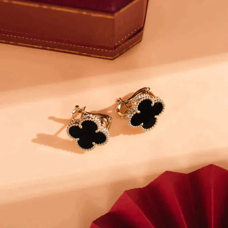 [ELAN LUXE]CLOVER MEDIUM 1 MOTIFS  ONYX STUD EARRINGS