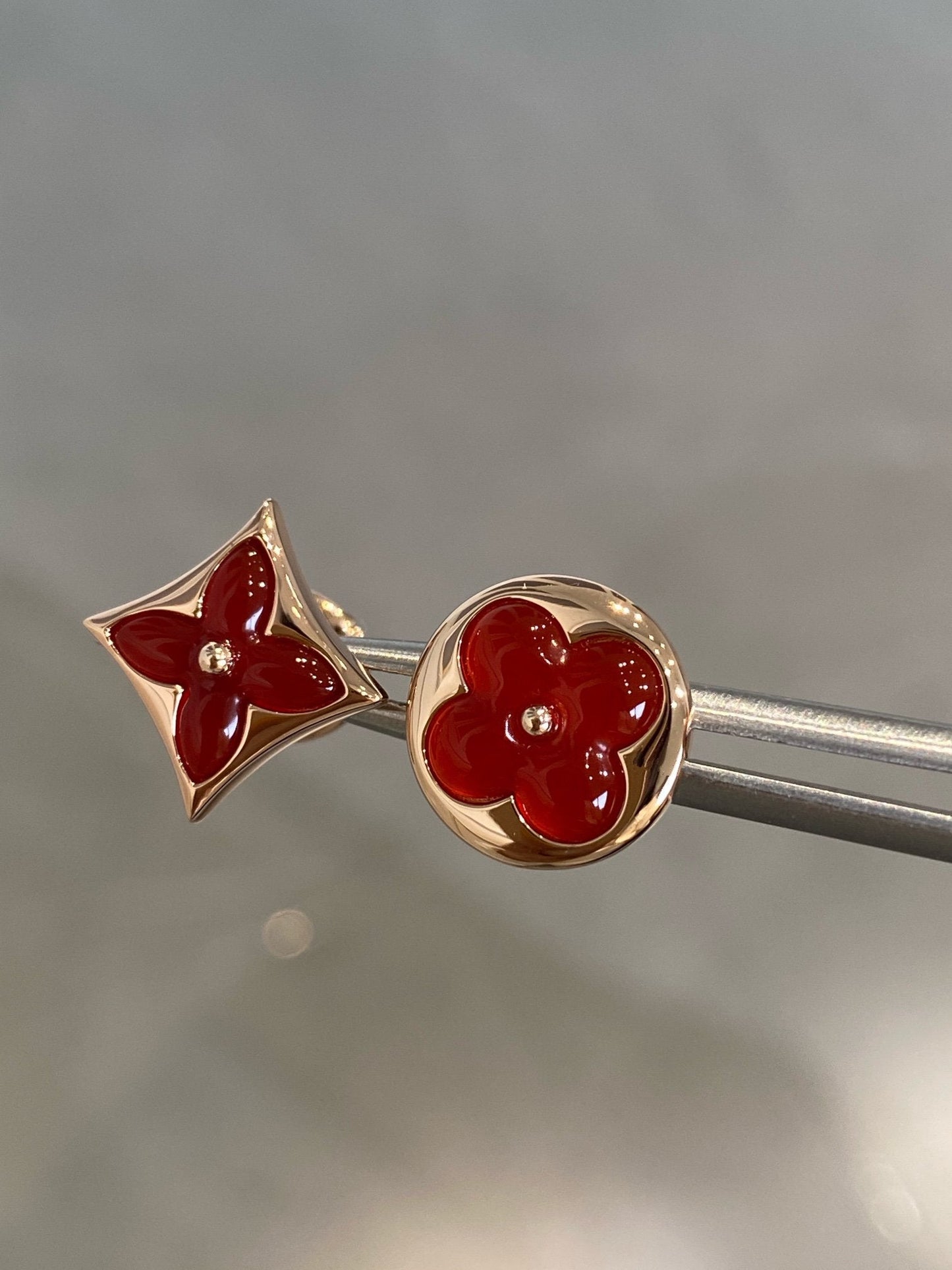 [ELAN LUXE]STAR AND SUN PINK GOLD CARNELIAN STUD EARRINGS