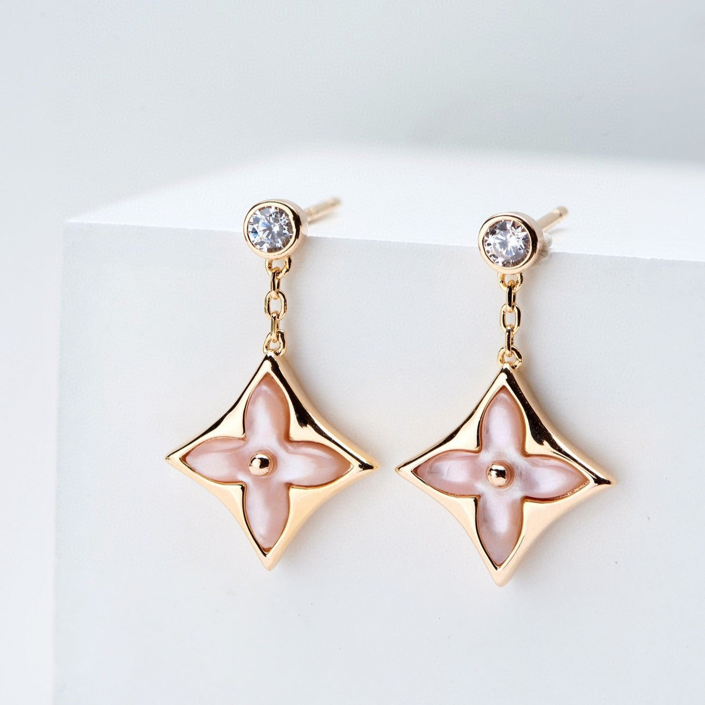 [ELAN LUXE]DOUBLE STAR PINK GOLD MOP DROP EARRINGS