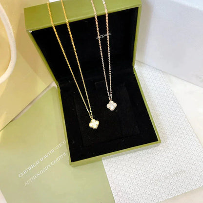[ELAN LUXE]CLOVER MINI 9.5MM WHITE MOTHER-OF-PEARL NECKLACE