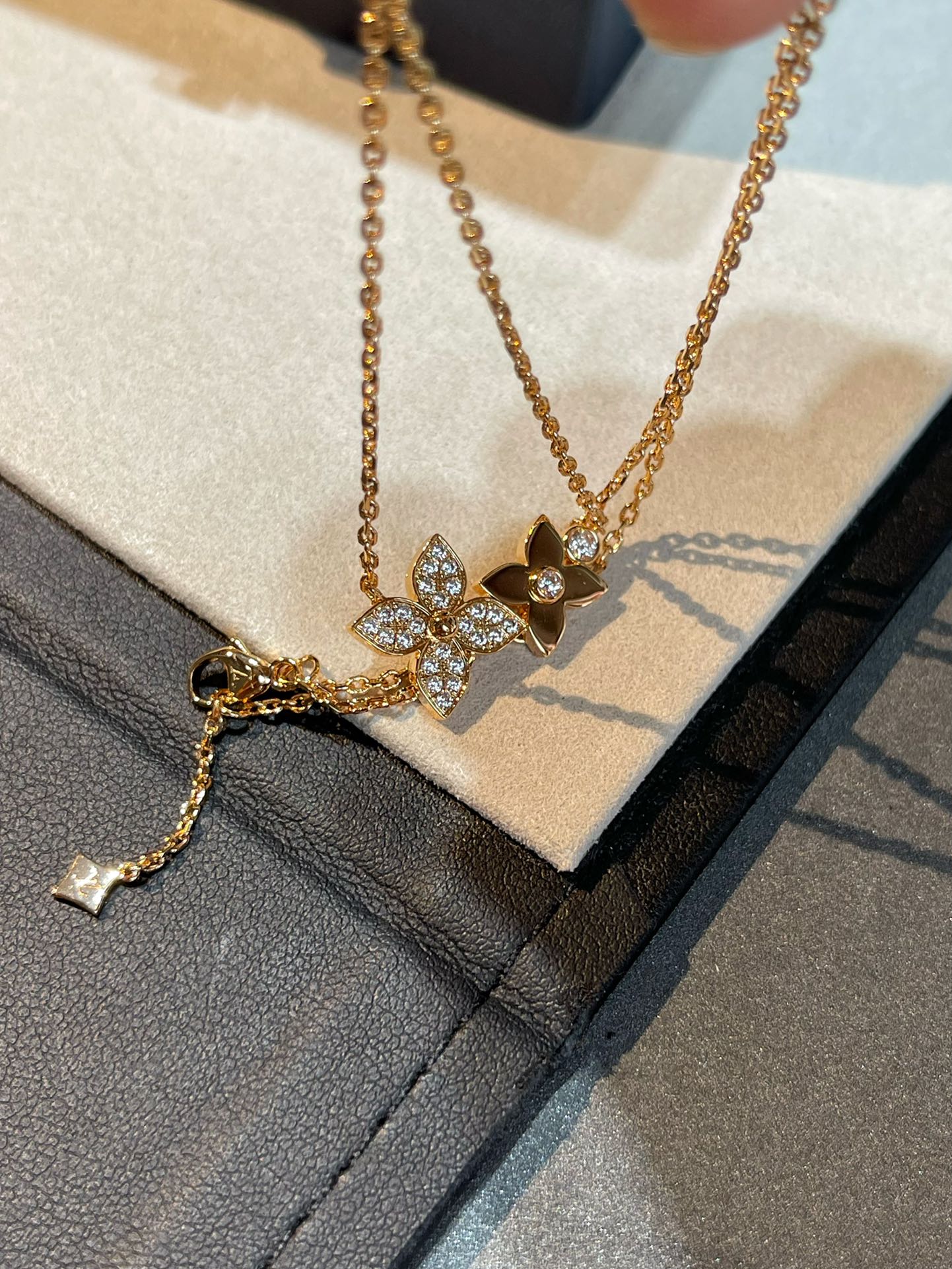 [ELAN LUXE]STAR BLOSSOM NECKLACE PINK GOLD DIAMONDS
