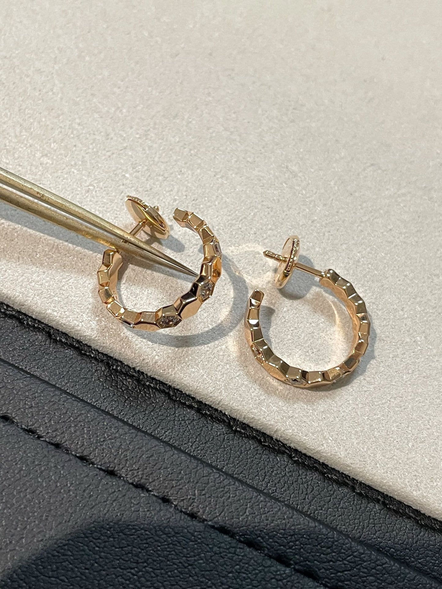 [ELAN LUXE]Hollow Design Four-Leaf Clover Flower Shape Ring