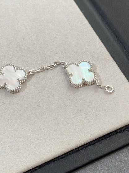 [ELAN LUXE]CLOVER SILVER MOP 5 MOTIF BRACELET