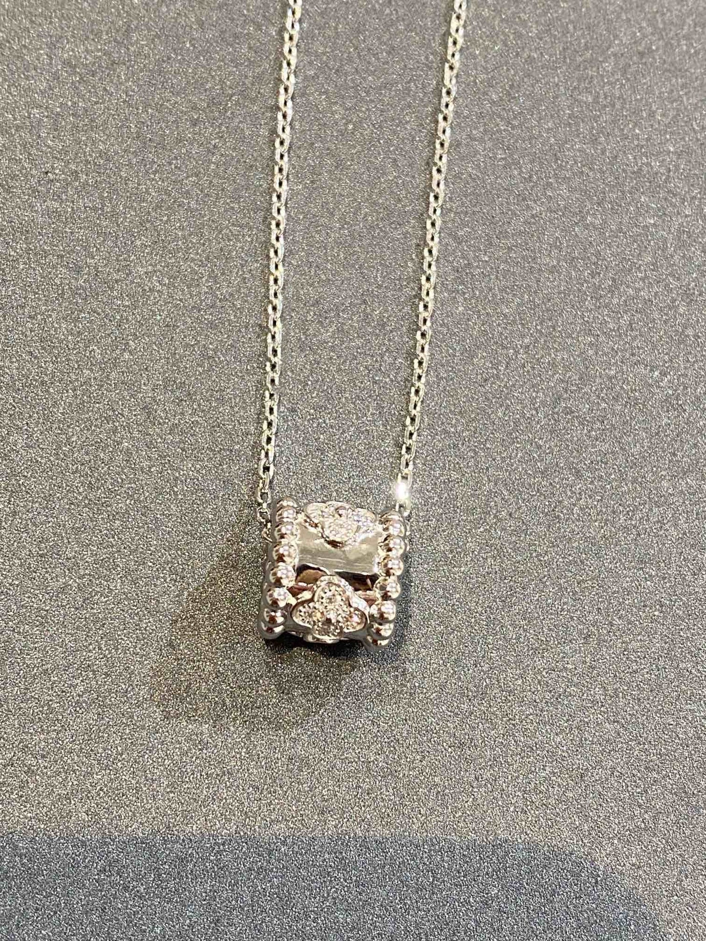 [ELAN LUXE]PERLEE PEDANT SIVLER DIAMOND NECKLACE