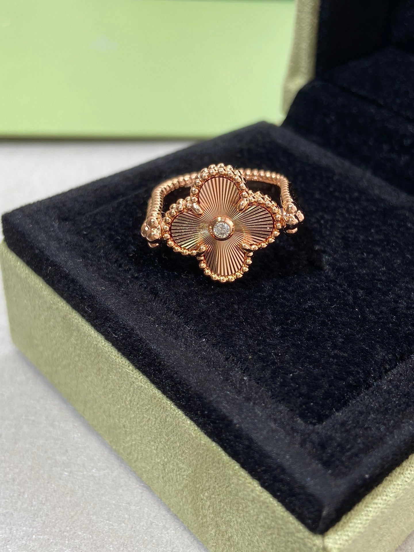 [ELAN LUXE]CLOVER RIVERSIBLE ROSE GOLD RING
