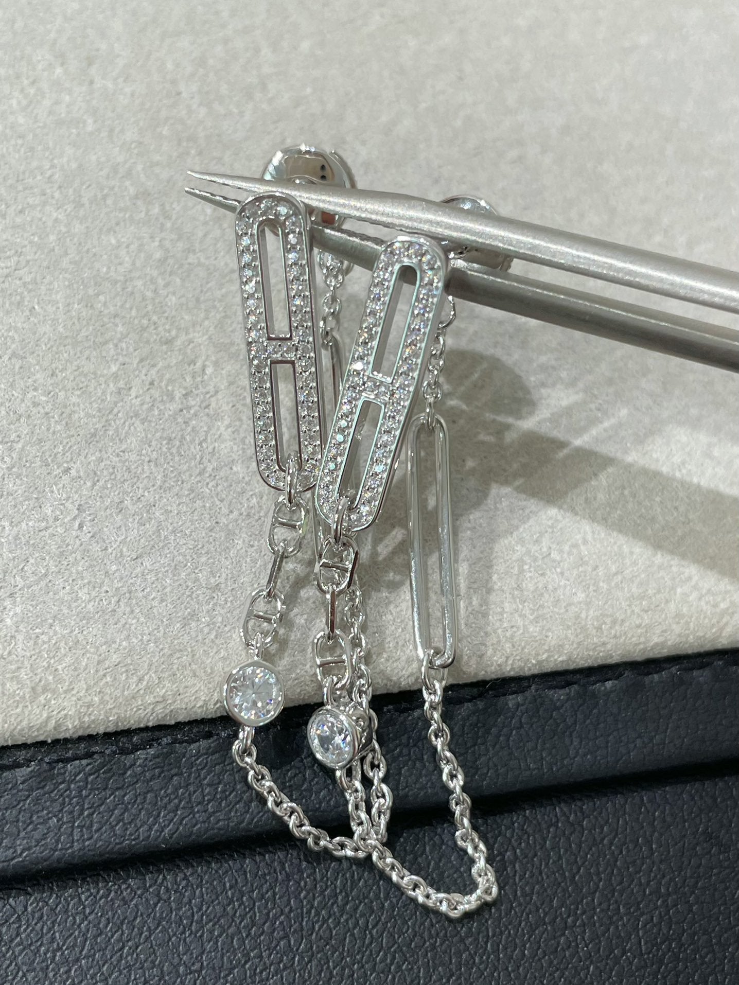 [ELAN LUXE]CHAINE CHAOS DIAMOND DROP EARRINGS