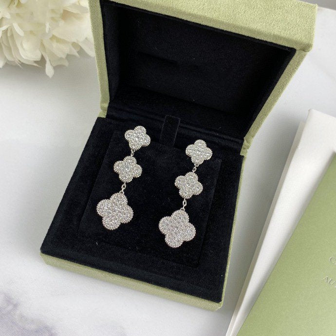 [ELAN LUXE]CLOVER 3 MOTIF DIAMOND SILVER DROP EARRINGS