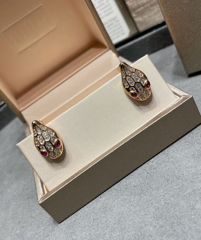 [ELAN LUXE]SERPENT DIAMOND STUD EARRINGS