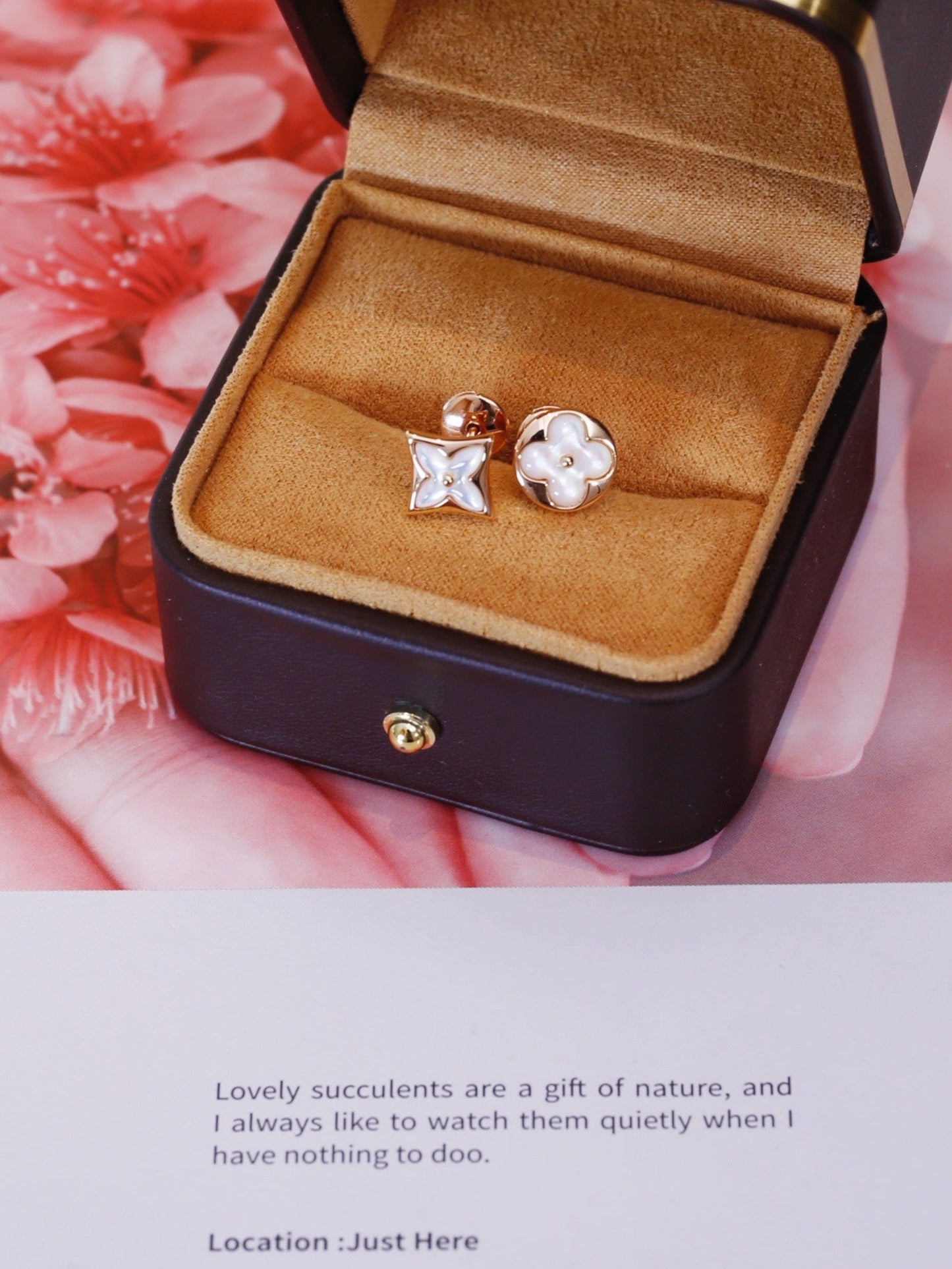 [ELAN LUXE]STAR AND SUN PINK GOLD MOP STUD EARRINGS