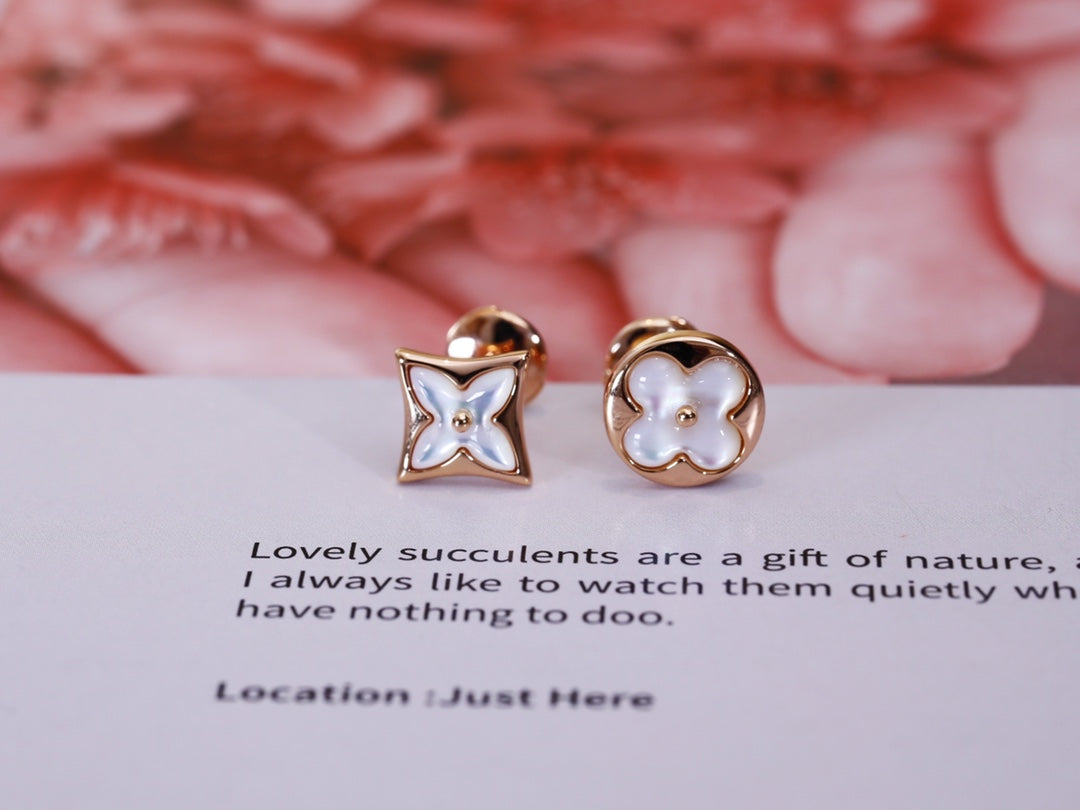 [ELAN LUXE]STAR AND SUN PINK GOLD MOP STUD EARRINGS