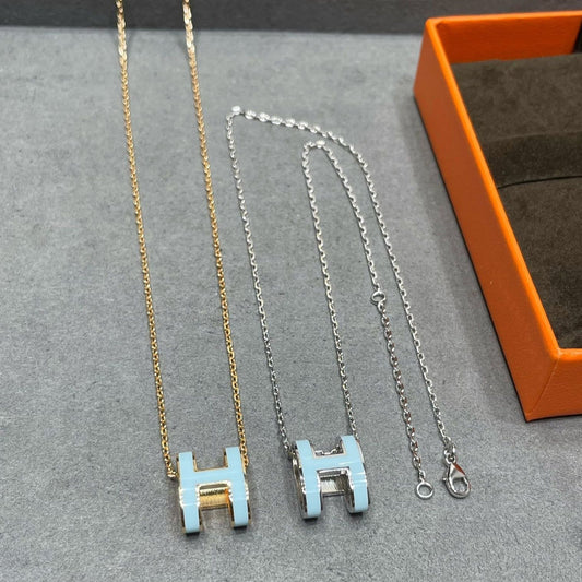 [ELAN LUXE]POP H SKY BLUE NECKLACE