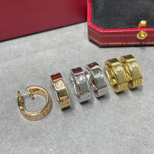 [ELAN LUXE]LOVE 5.5MM 1 DIAMOND EARRINGS
