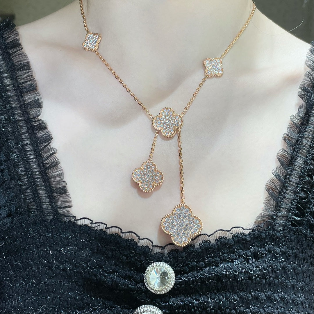 [ELAN LUXE]CLOVER 6 MOTIF DIAMOND PAVED NECKLACE