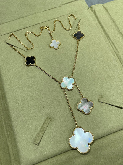 [ELAN LUXE]CLOVER 6 MOTIF MOP ONYX GOLD NECKLACE