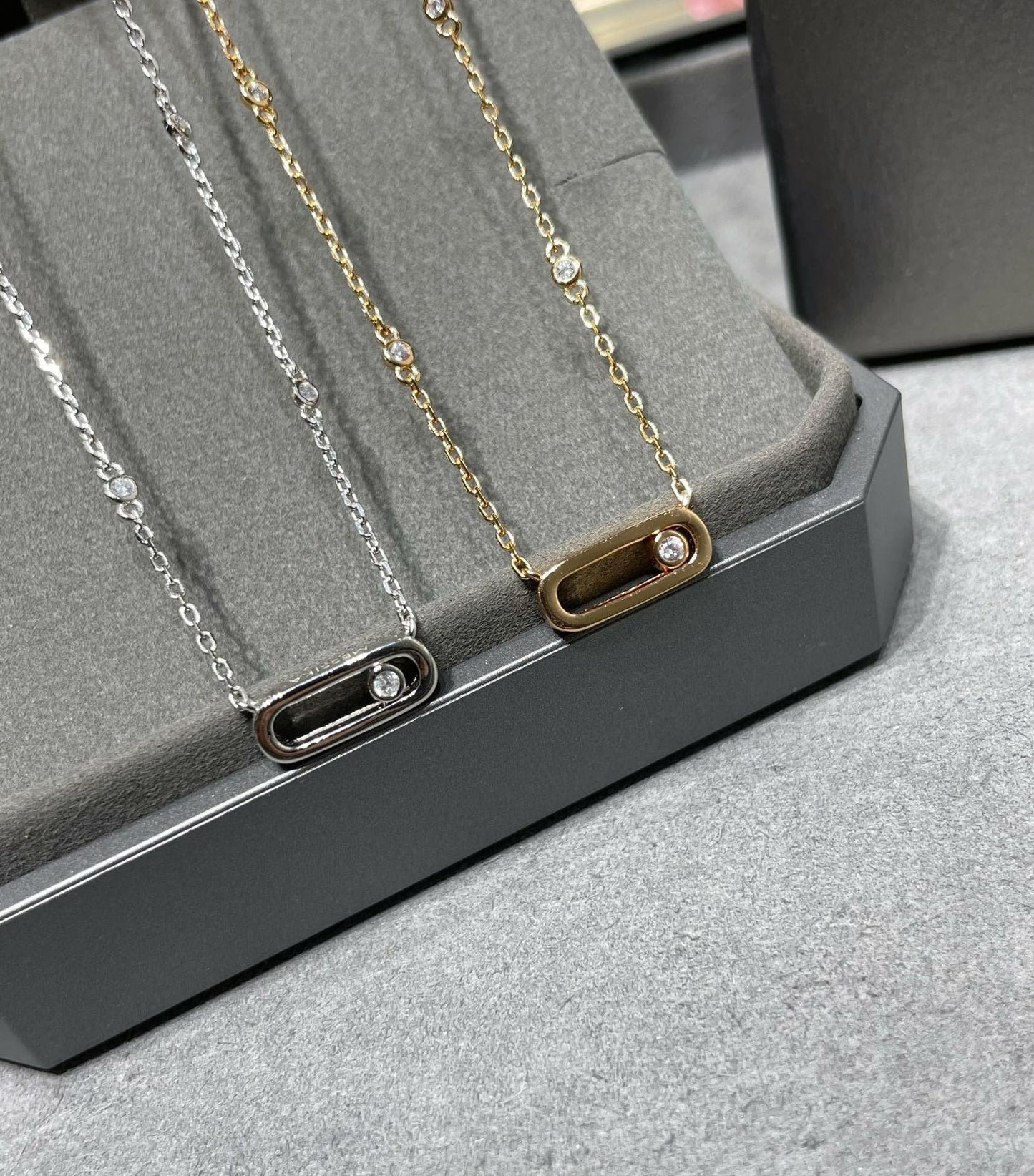 [ELAN LUXE]MOVE UNO DIAMOND NECKLACE