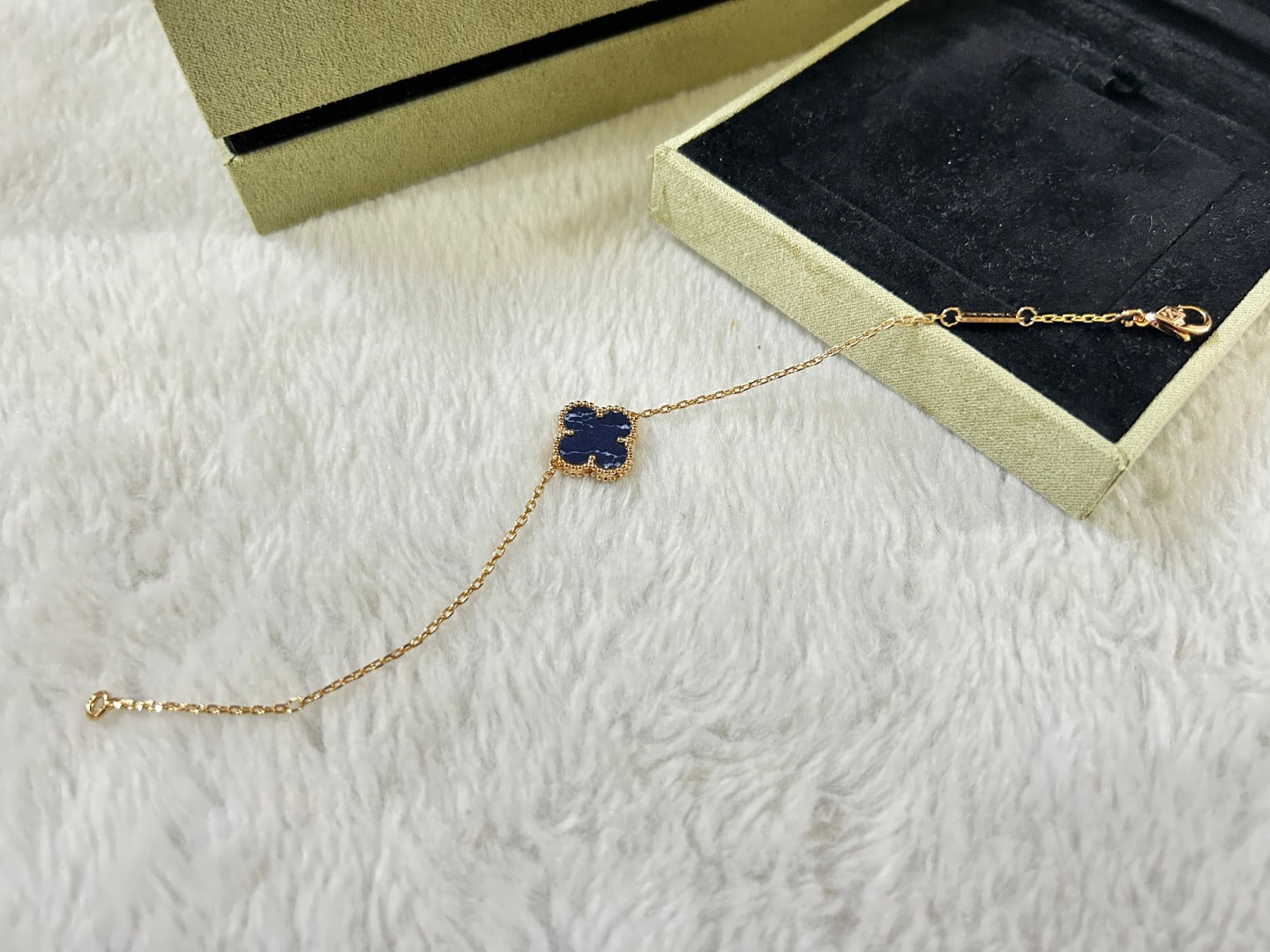 [ELAN LUXE]CLOVER 1 MOTIF PIETERSITE BRACELET