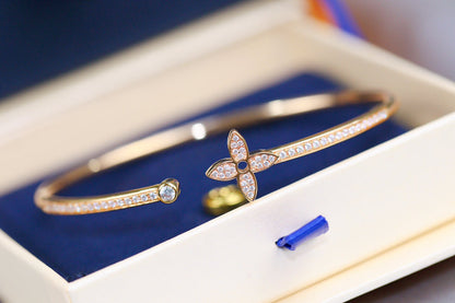 [ELAN LUXE]IDYLLE PINK GOLD OPEN BRACELET DIAMOND PAVED