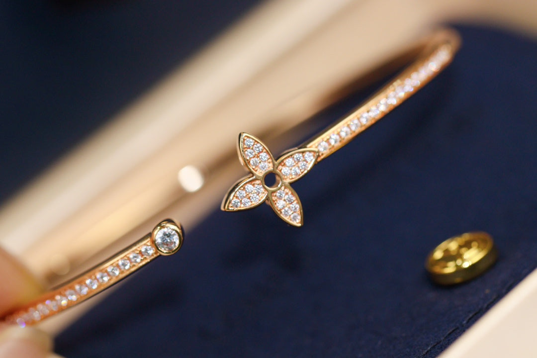 [ELAN LUXE]IDYLLE PINK GOLD OPEN BRACELET DIAMOND PAVED