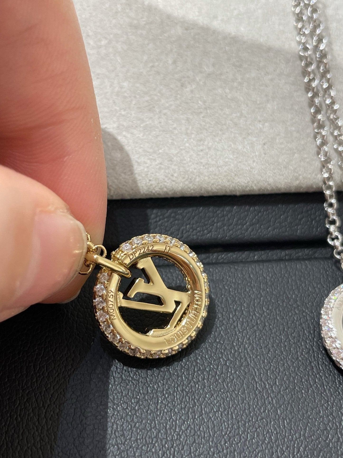 [ELAN LUXE]BY NIGHT DIAMOND PAVED NECKLACE