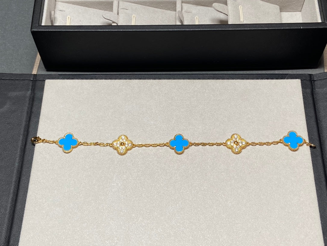 [ELAN LUXE]CLOVER 5 MOTIF BLUE CHALCEDONY DIAMOND GOLD BRACELET
