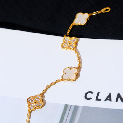 [ELAN LUXE]CLOVER BRACELET 5 MOTIF WHITE MOP DIAMOND